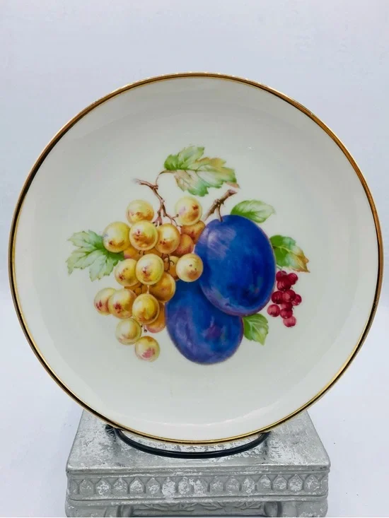 Vintage Imperial Germany 1950s Hand-Painted Fruit Decorative Plate Gold Trim - Picture 6 of 6